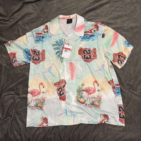 Nike Jordan Essentials Printed Camp Top - Picture 1 of 6